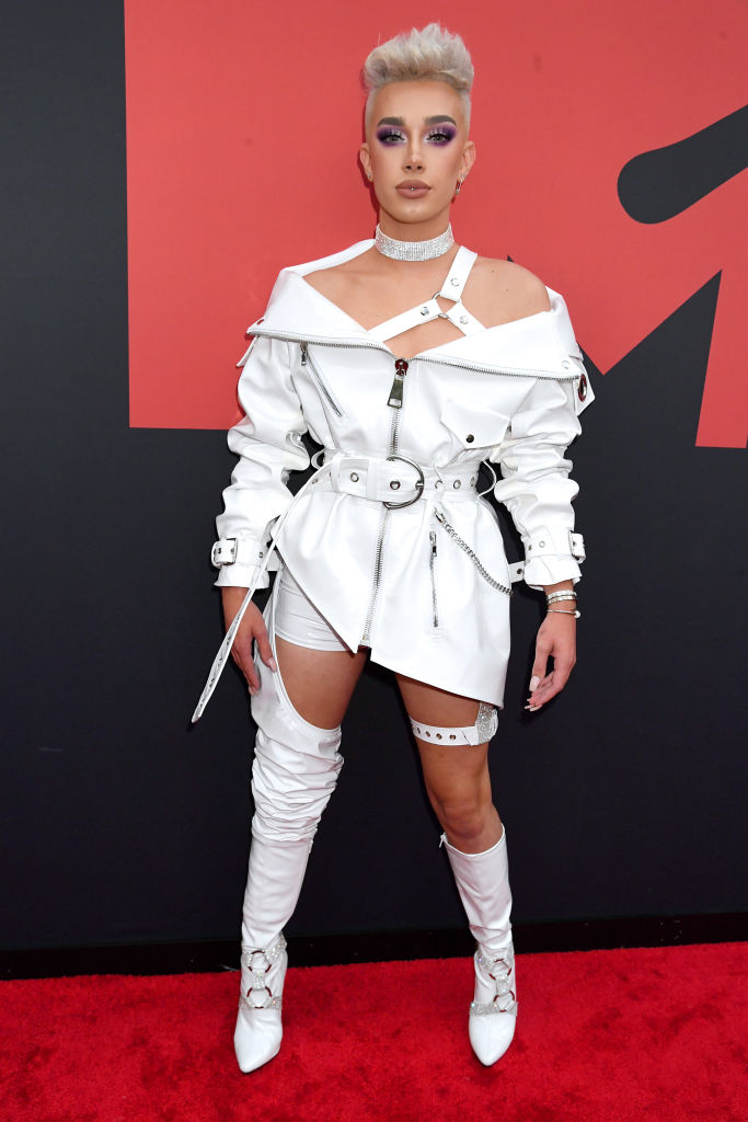  James Charles attends the 2019 MTV Video Music Awards at Prudential Center on August 26, 2019 in Newark, New Jersey. (Photo by Jeff Kravitz/FilmMagic)